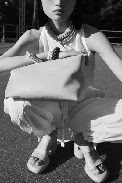 Look 30